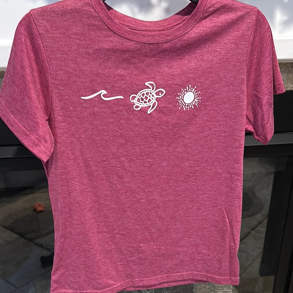 SHEIN Red Short Sleeve Graphic Tee